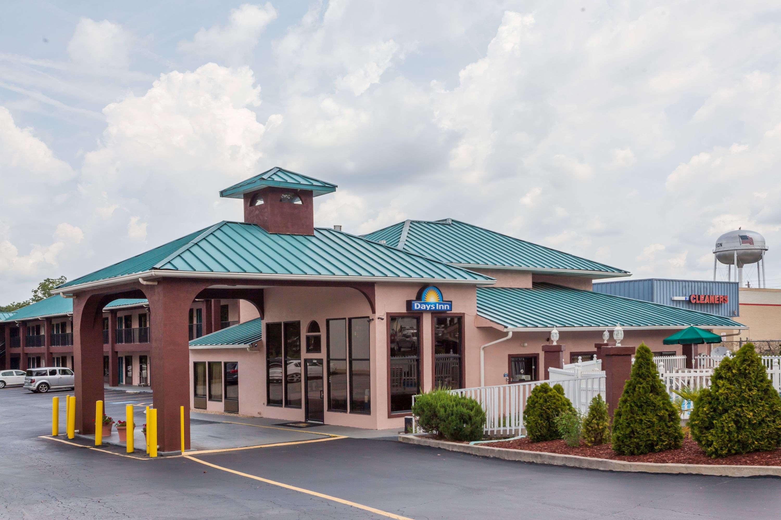 Days Inn By Wyndham Jackson Exterior photo